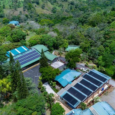 Avita Lodge Quesada  Εξωτερικό φωτογραφία