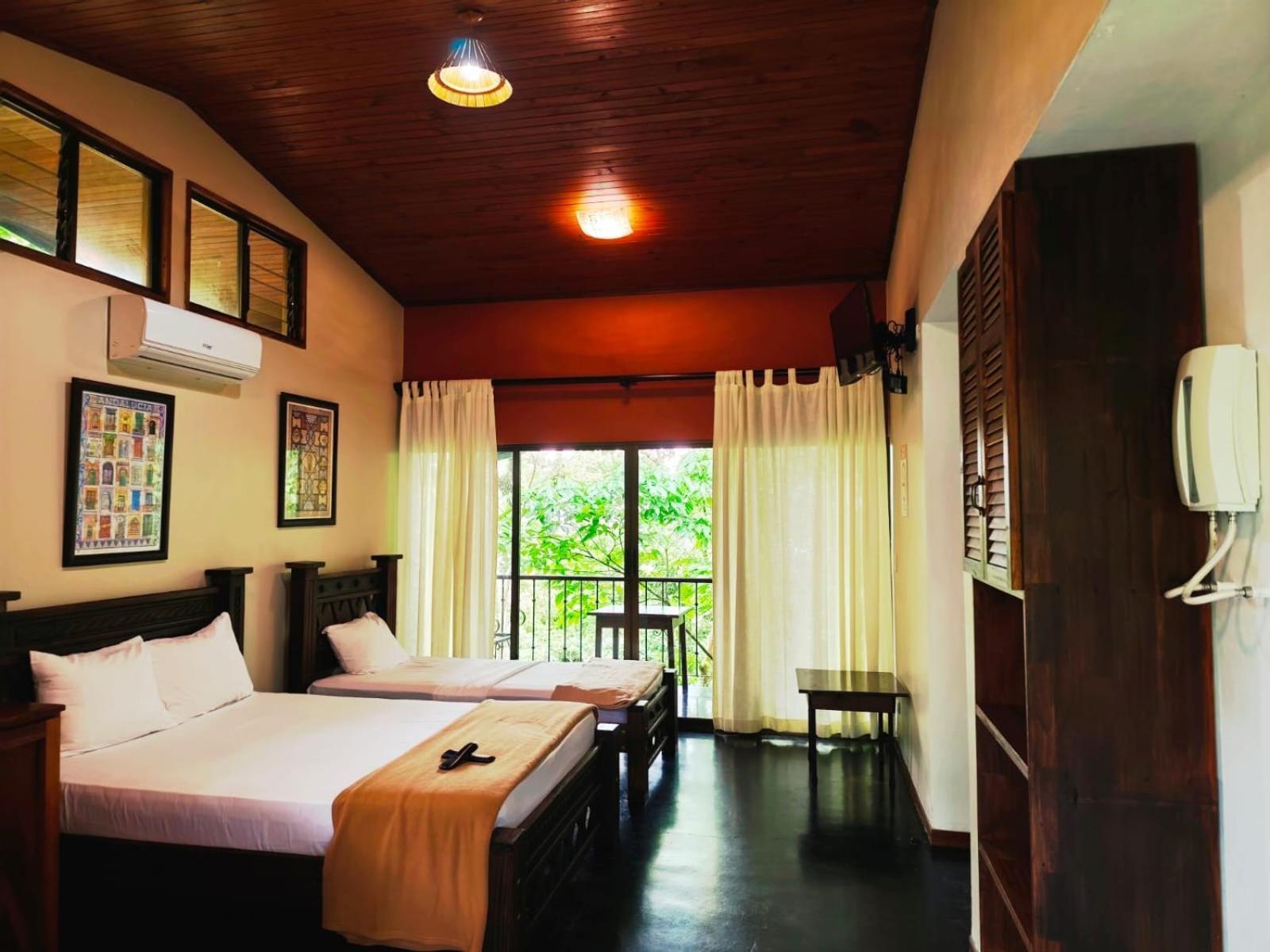 Avita Lodge Quesada  Εξωτερικό φωτογραφία