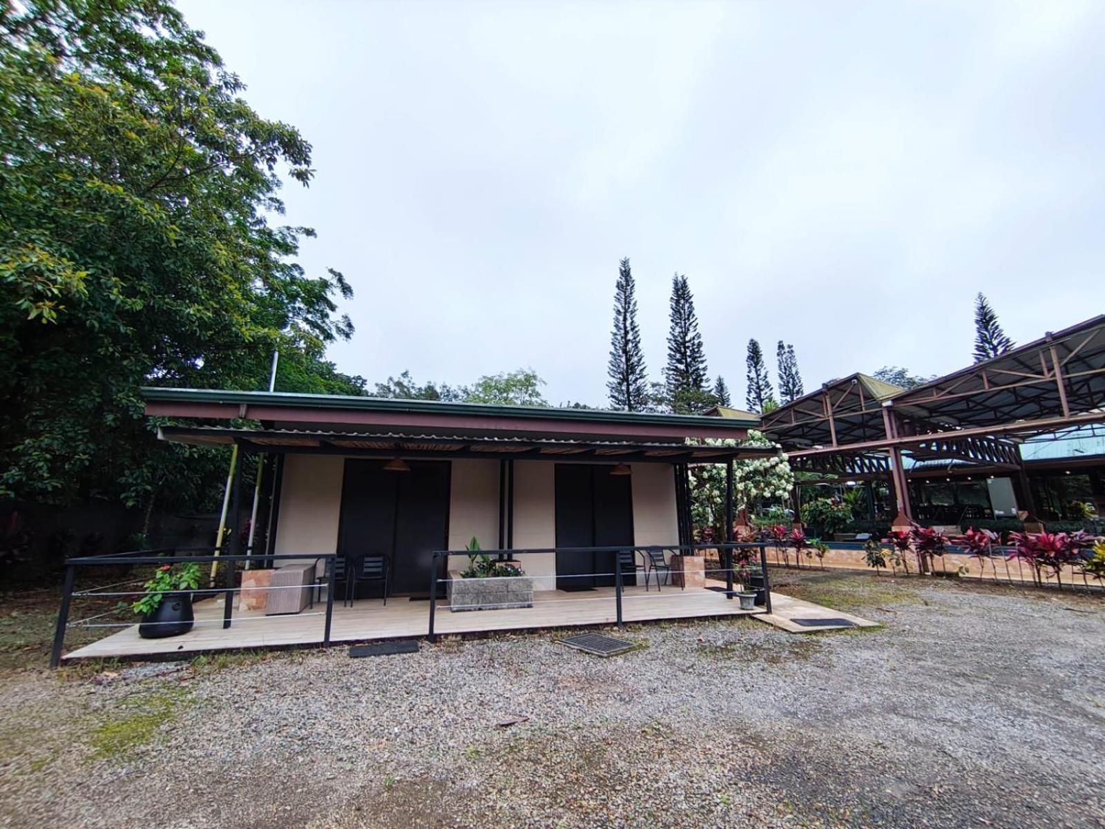 Avita Lodge Quesada  Εξωτερικό φωτογραφία